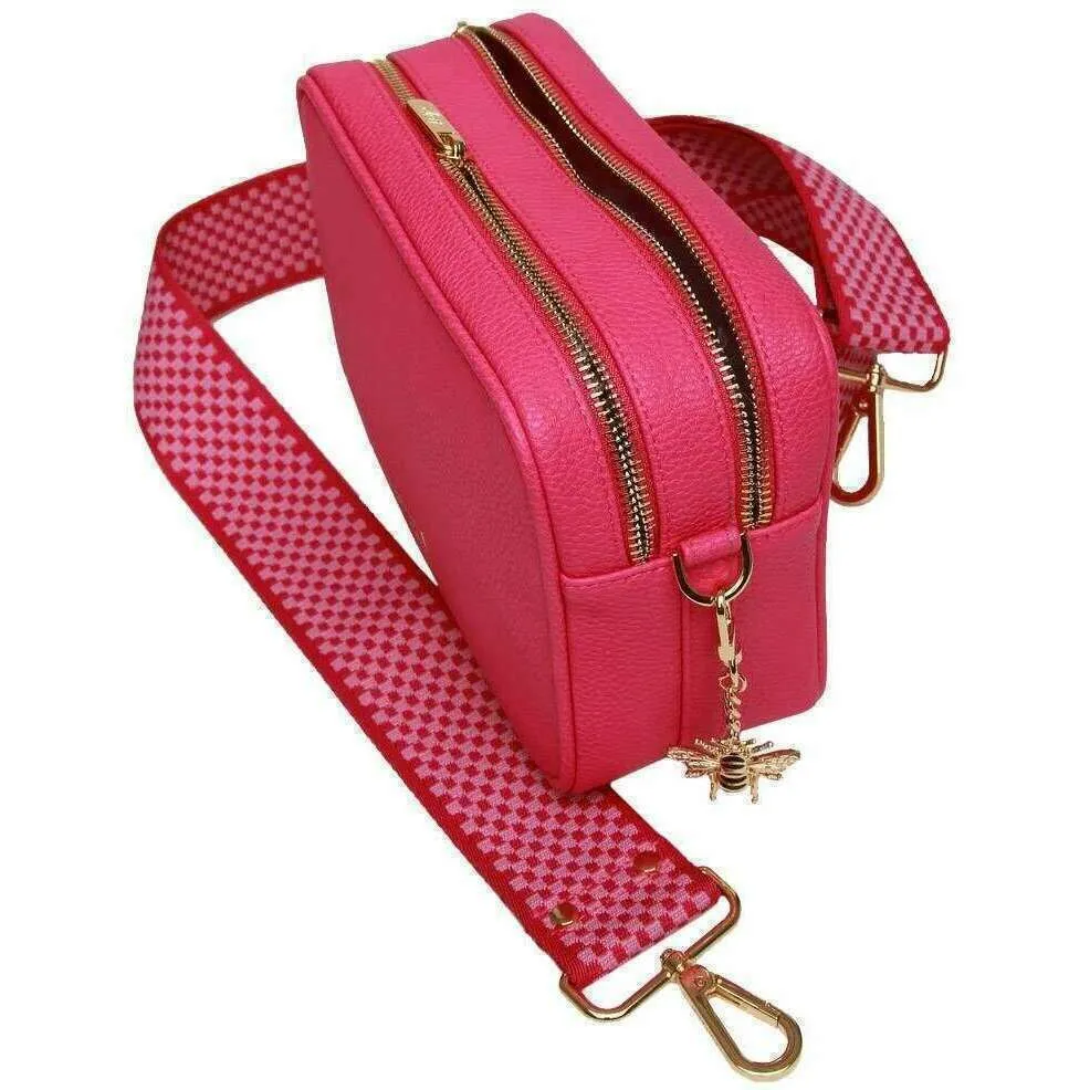 Alice Wheeler London Soho Camera Crossbody Bag - Hot Pink