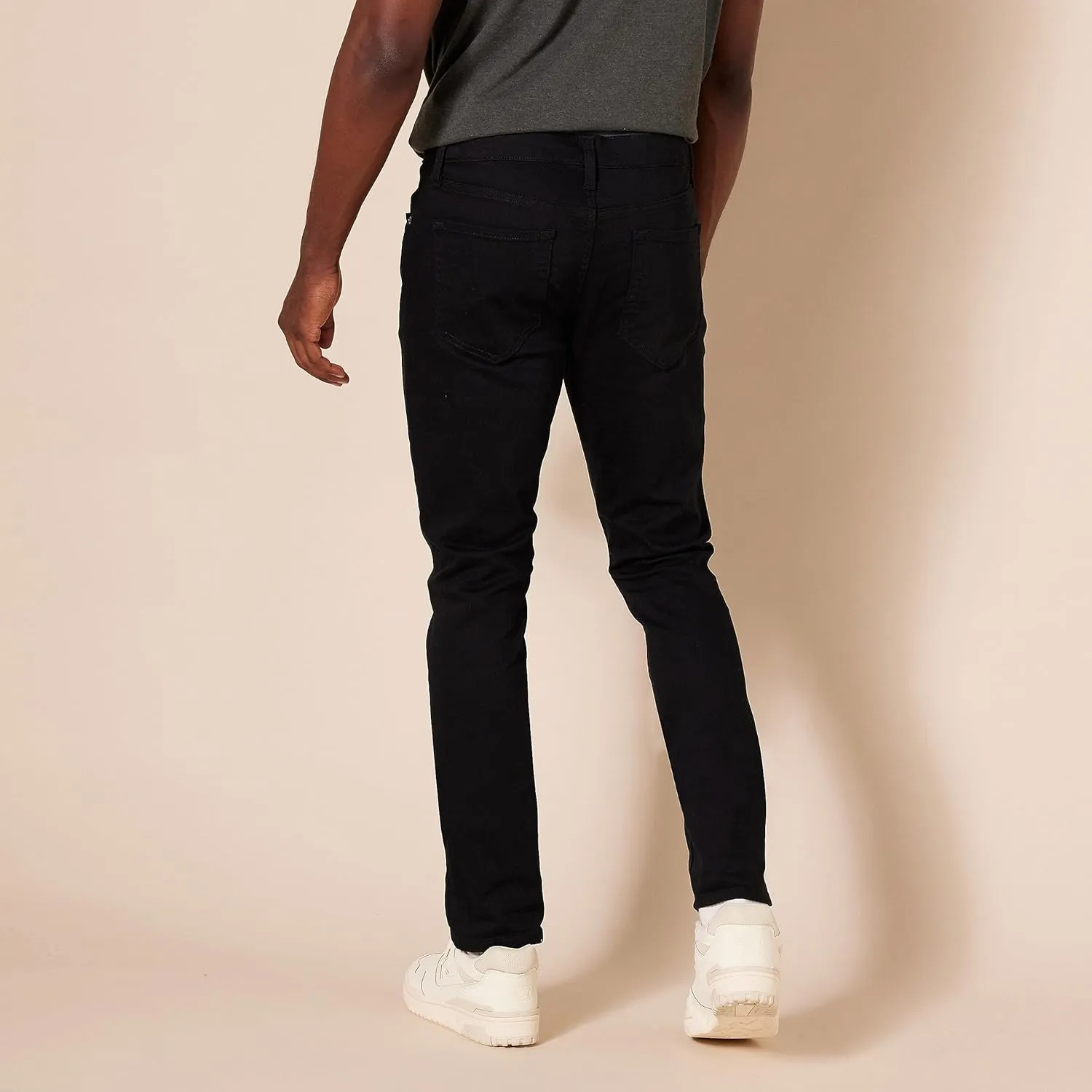 Amazon Essentials Men's Skinny-Fit Stretch Jean