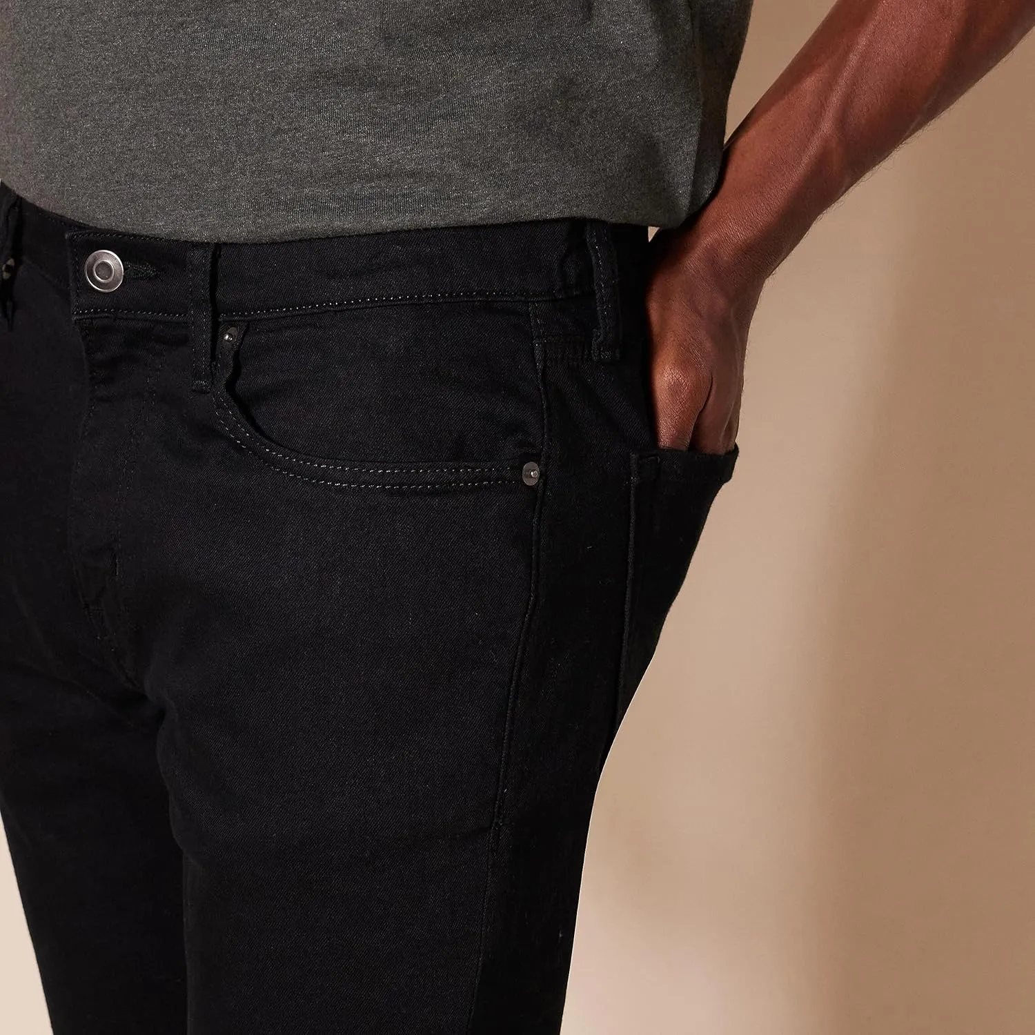 Amazon Essentials Men's Skinny-Fit Stretch Jean