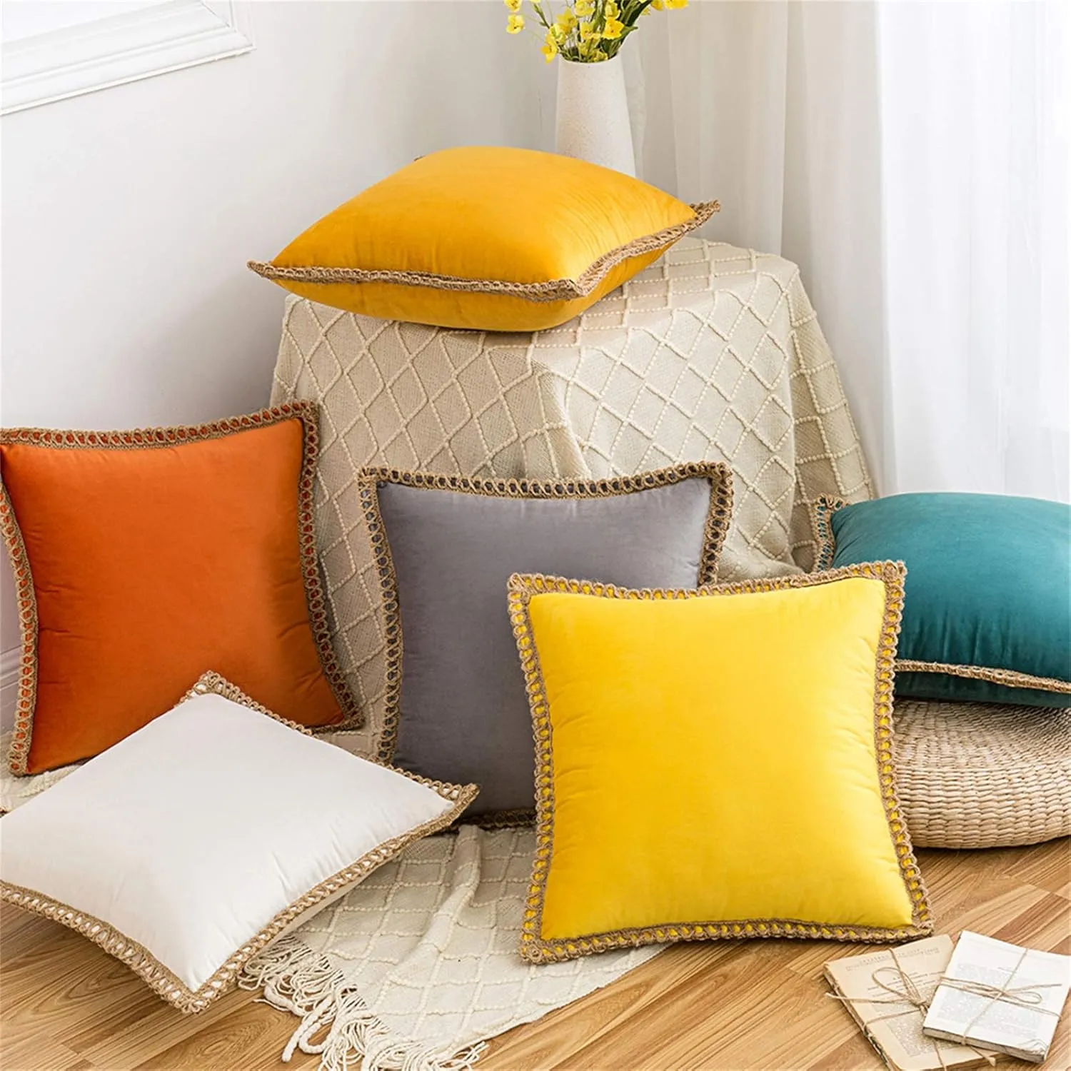 AQOTHES Set of 2 Velvet Decorative Throw Pillow Covers 18x18 Inch, Farmhouse Yellow Throw Pillows for Couch Sofa Bed Home Living Room Decor