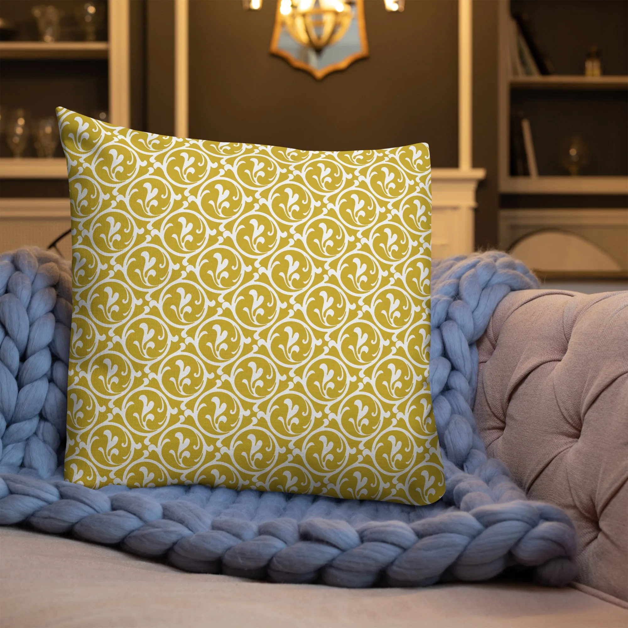 Baroque Pattern Pillow Gift – Classic Charm for Her Space