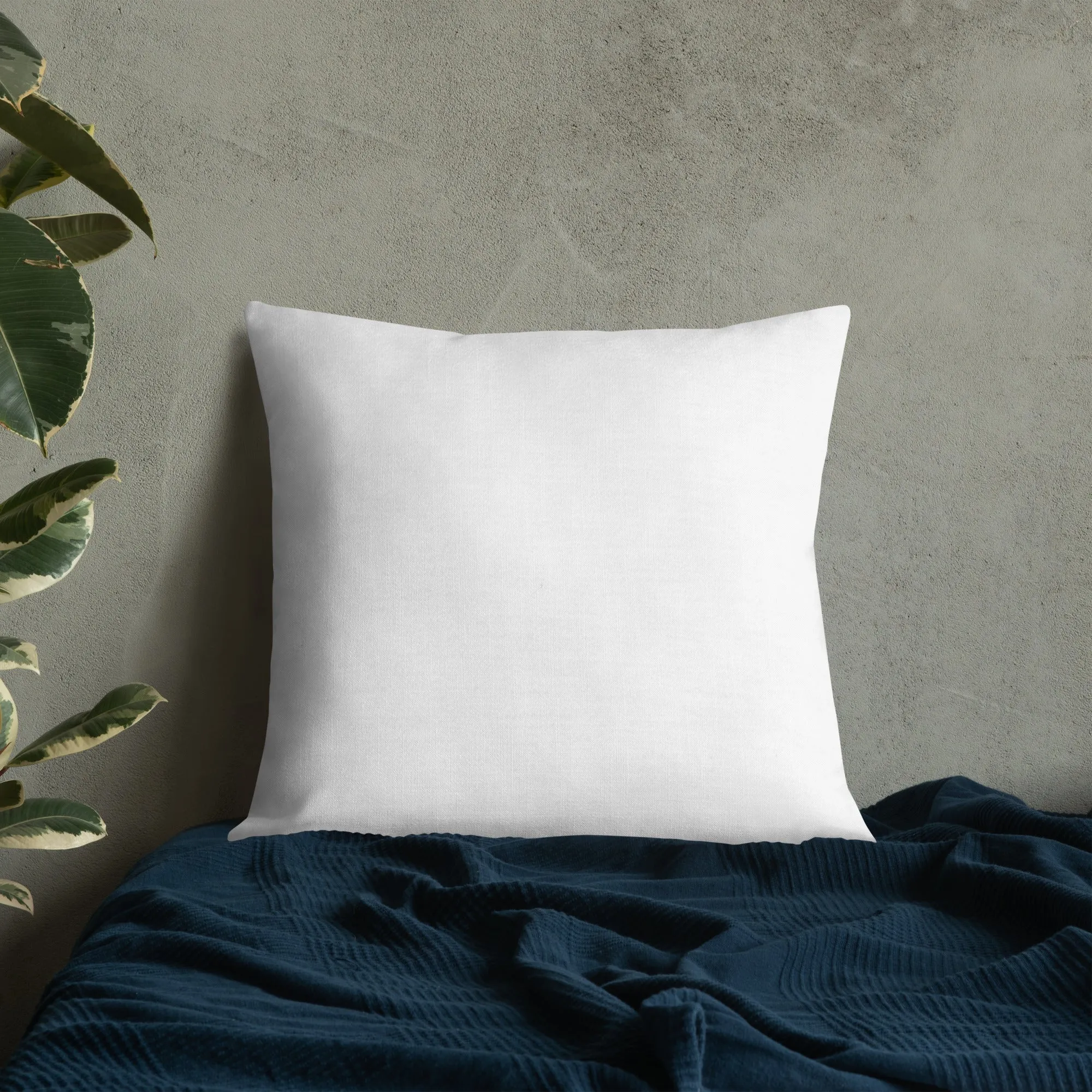 Baroque Pattern Pillow Gift – Classic Charm for Her Space