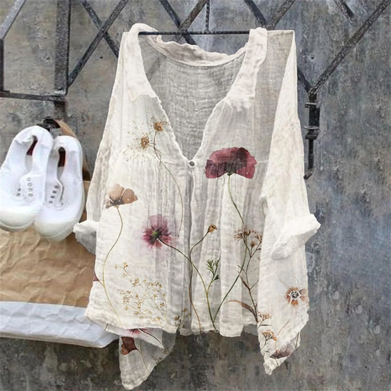 Boho Floral Blouses for Women Babydoll Linen Shirts 2025 Casual Summer 3/4 Sleeve V-Neck Button Down Peasant Tops