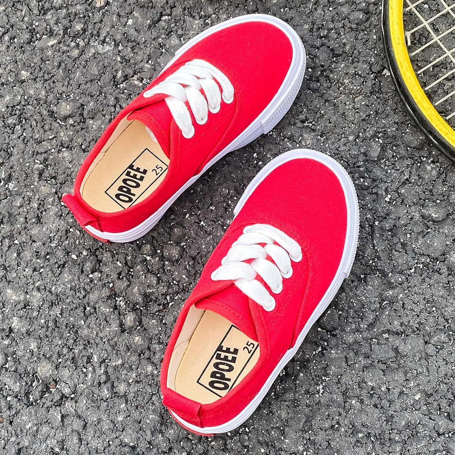 Boys and Girls Low Top Sports Shoes Lace up Canvas Children's Shoes Comfortable and Lightweight Skateboarding Shoes