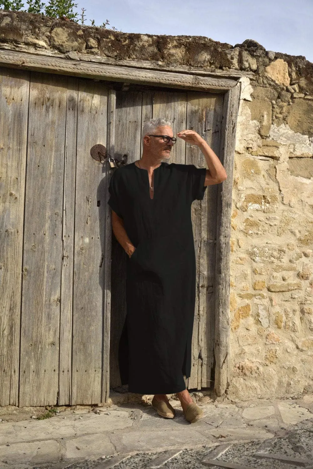 COOFANDY Men's V-Neck Linen Robe Short Sleeve Kaftan Thobe Long Gown Casual Shirt for Beach, Summer