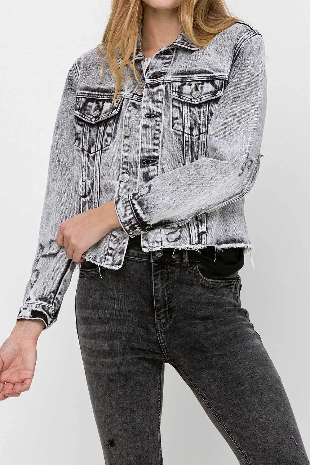 DISTRESSED CROP DENIM JACKET