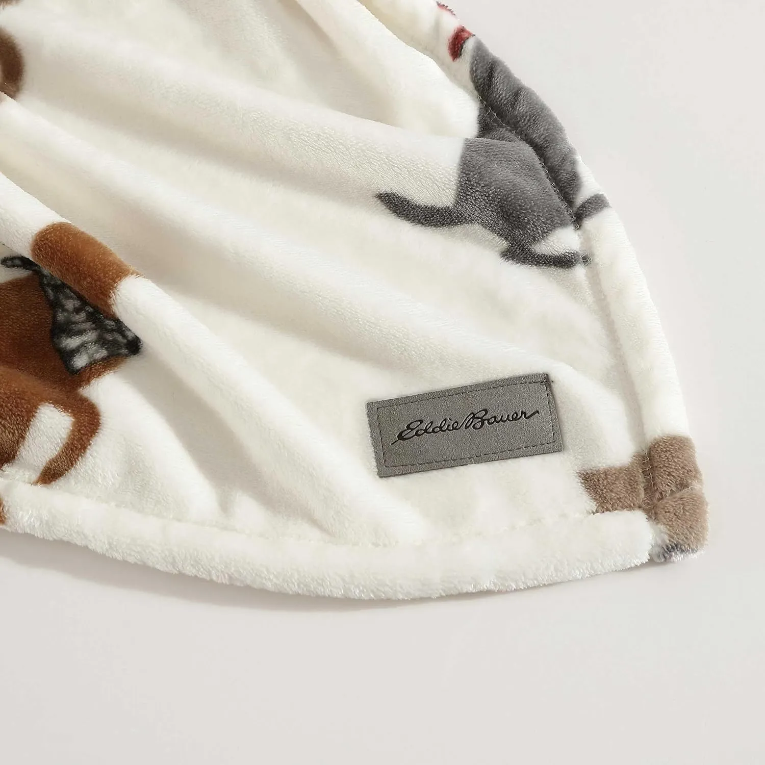 Eddie Bauer - King Blanket, Ultra Plush Bedding, Lightweight Home Decor for All Seasons (Dogs with Scarves White, King)