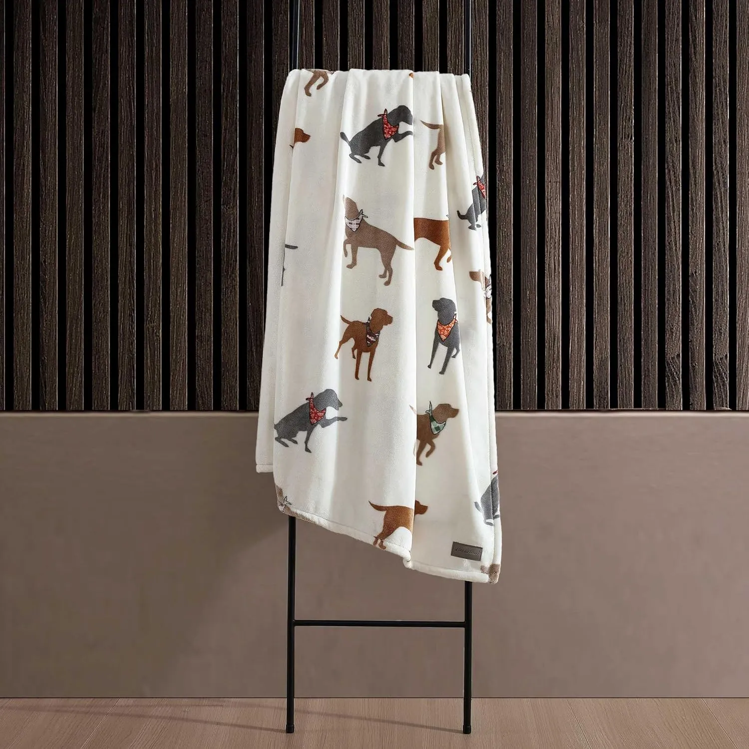 Eddie Bauer - King Blanket, Ultra Plush Bedding, Lightweight Home Decor for All Seasons (Dogs with Scarves White, King)