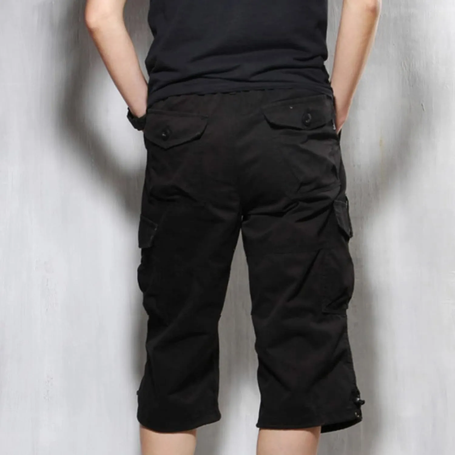 JEKE-DG Men's 3/4 Capri Shorts Below Knee Casual Pants Workout Multi-Pocket Long Shorts
