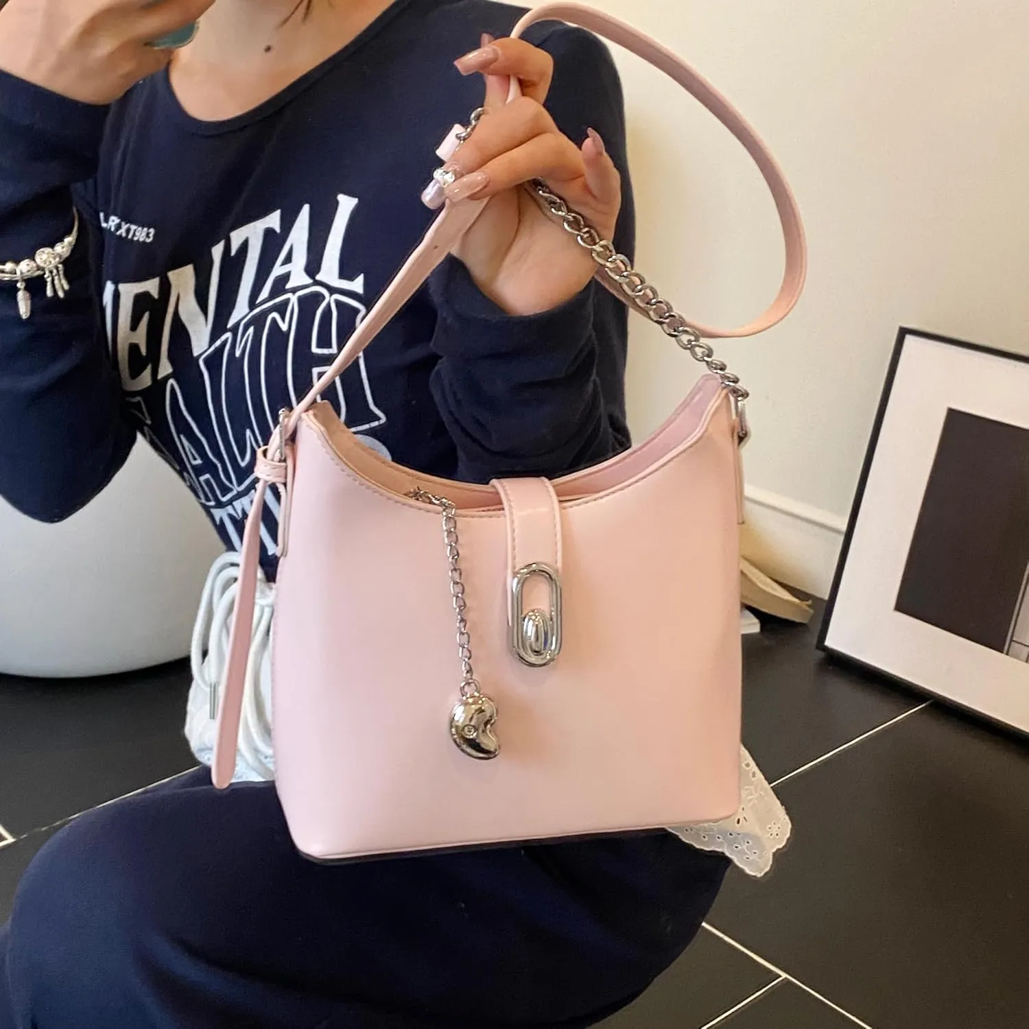 Ladies' handbag, single-shoulder bag, shoulder strap and zipper closed crossbody bag, ladies' handbag