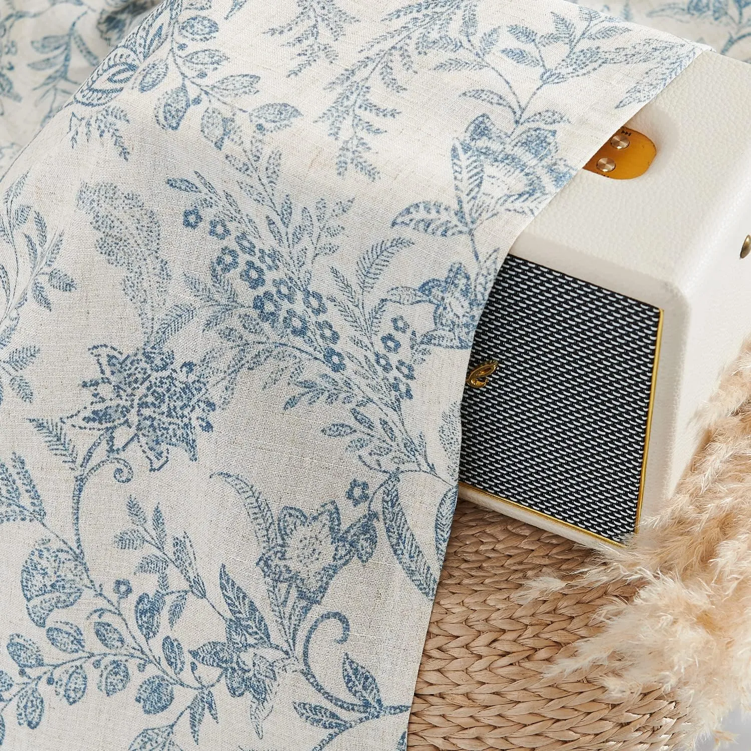 Lazzzy Blue Floral Tie Up Valance Curtain Linen Farmhouse Valance for Kitchen Living Room Bathroom Bedroom Country Valances Window Treatments Small Curtian 20 Inch Rod Pocket 1 Panel, Blue on Beige
