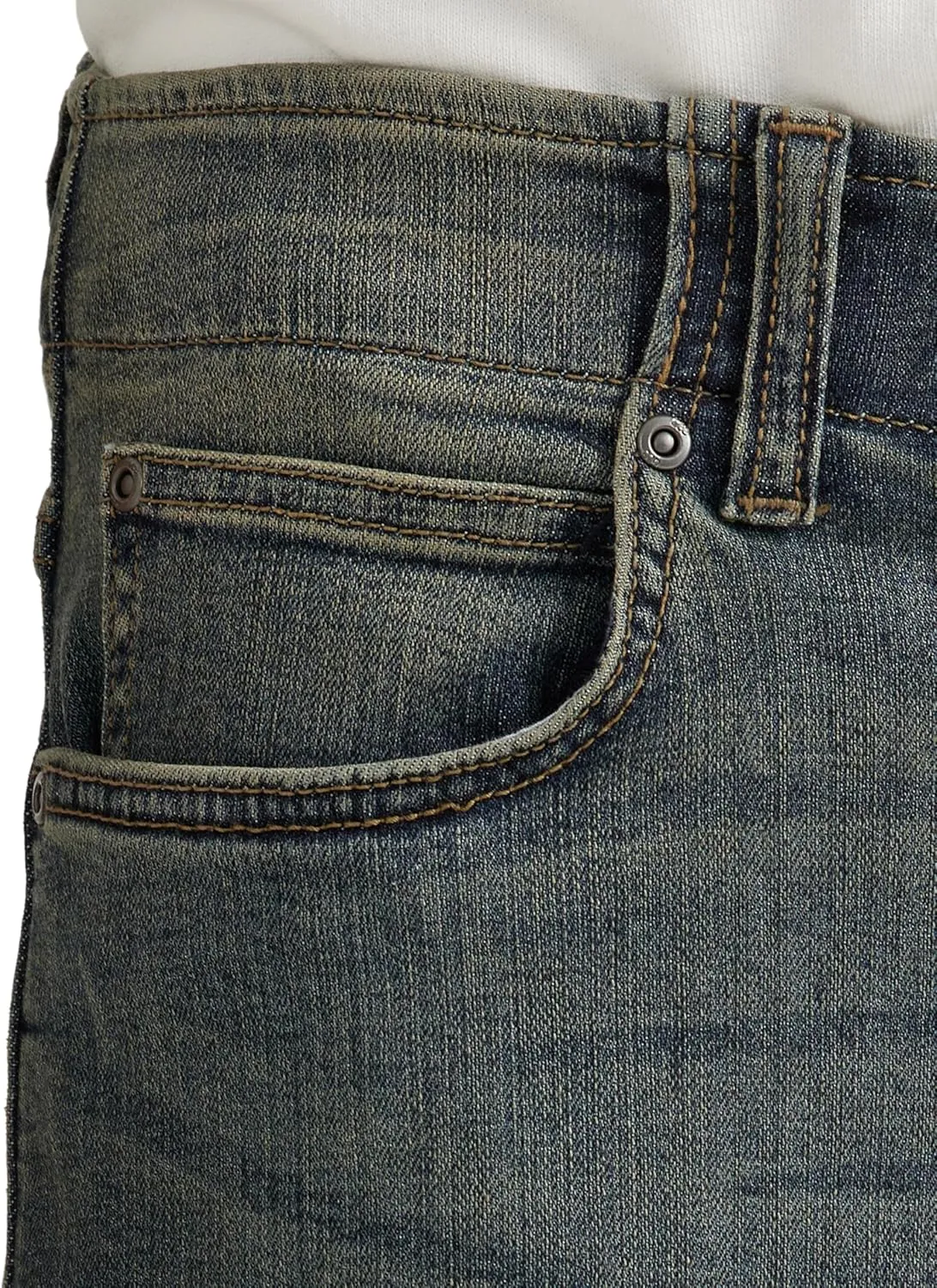 Lee Men's Extreme Motion Straight Taper Jean