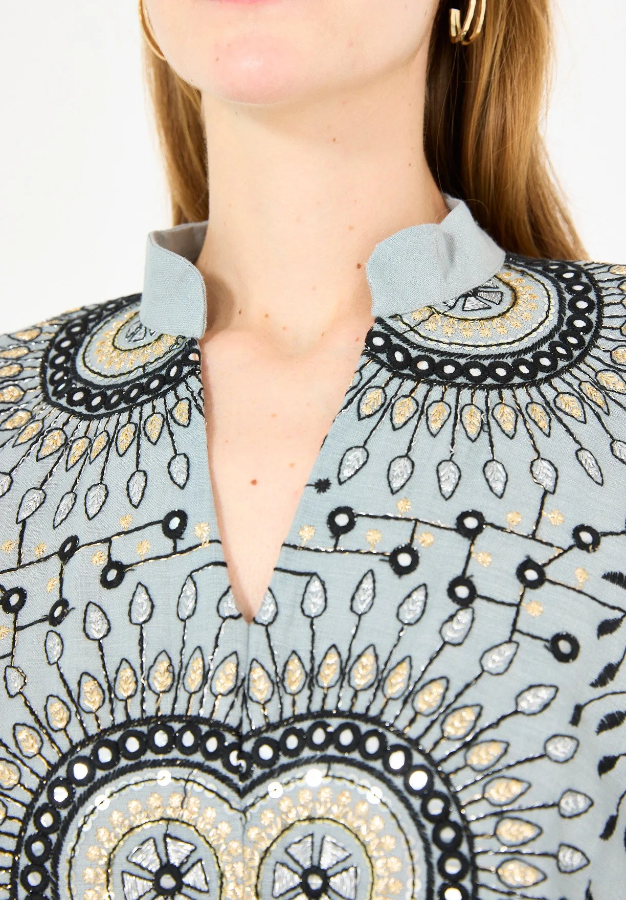 Mandarin Collar Embroidered Draped Jalabiya