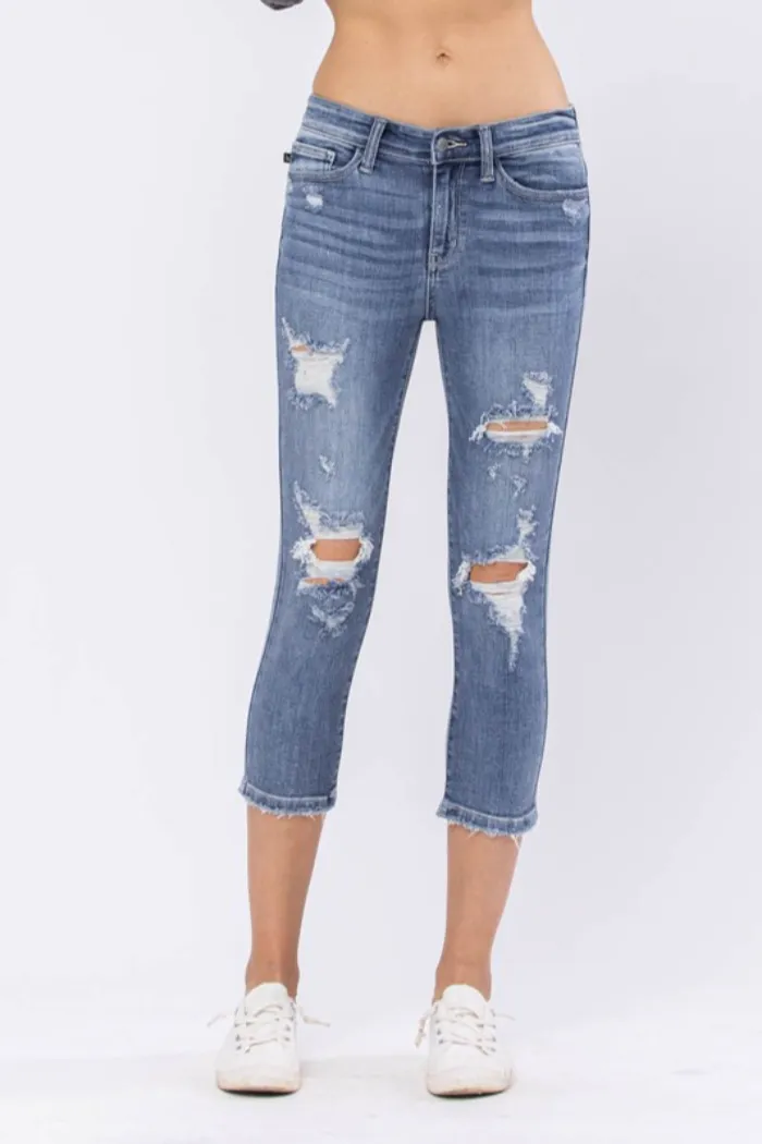 Mid Rise Destroyed Capris
