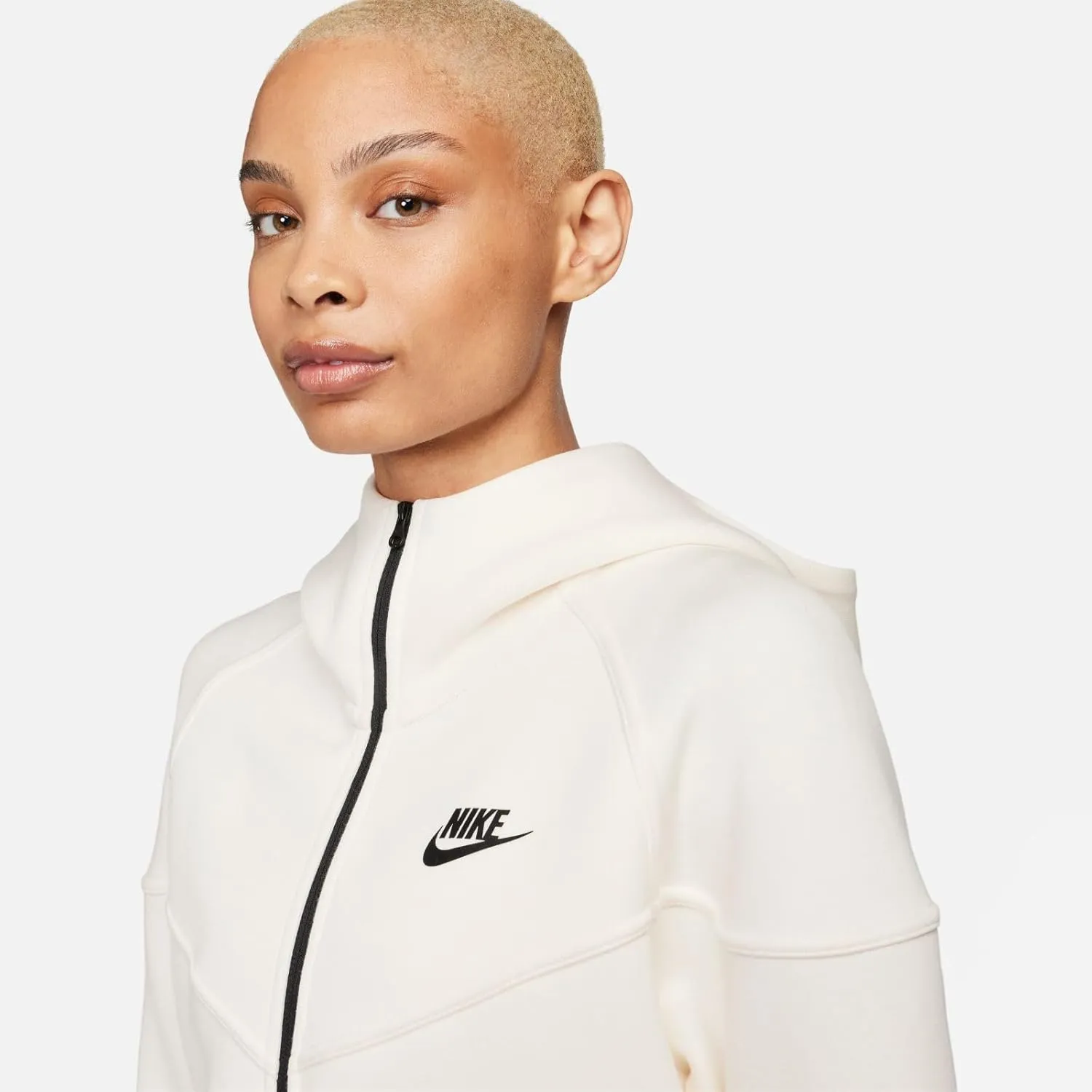 Nike Sportswear Tech Fleece Windrunner Women's Full-Zip Hoodie (FB8338-110, Pale Ivory/Black)