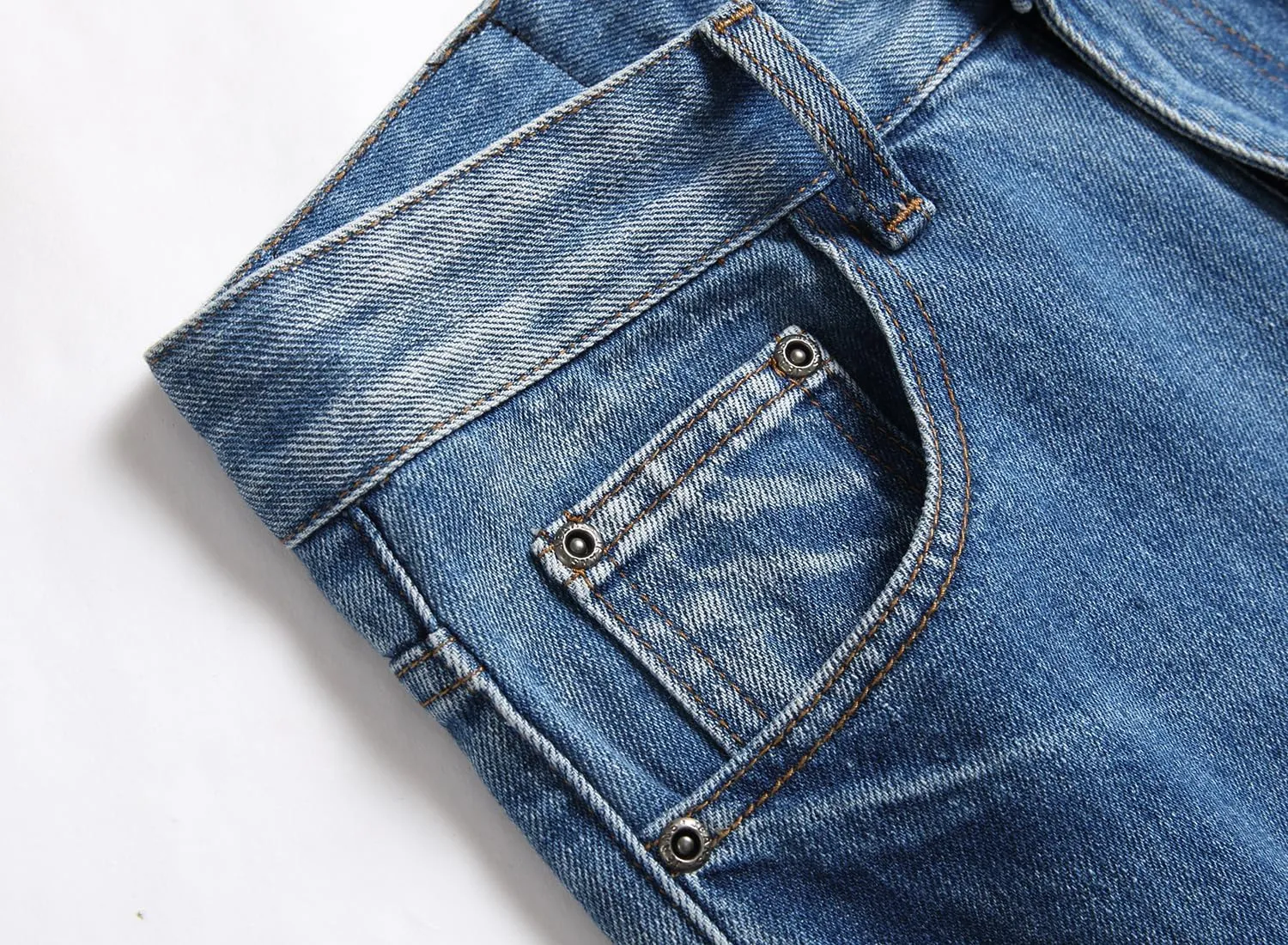 OIIIO Men's Ripped Slim Fit Straight Leg Jean Denim Pant