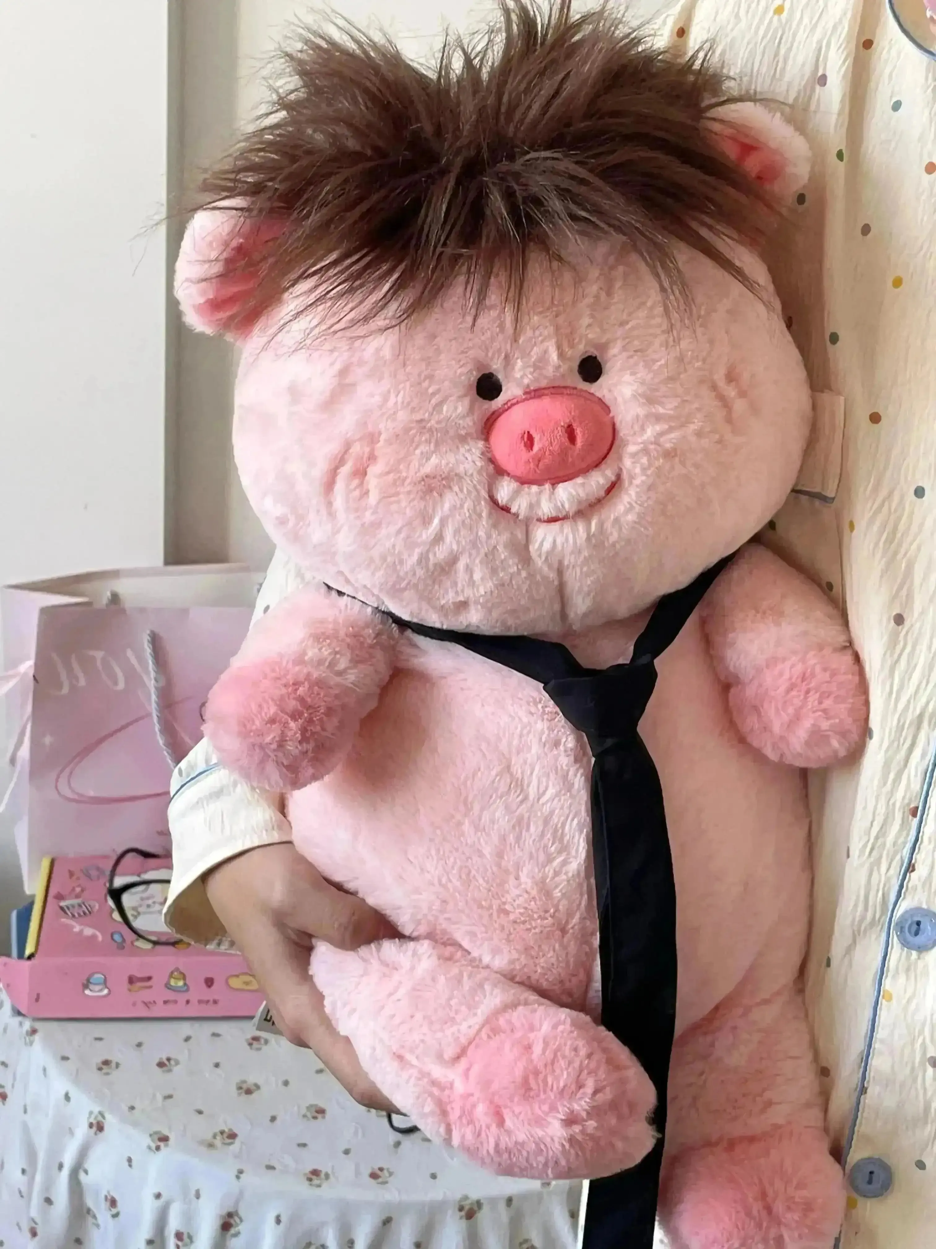 Oinktavia Happy Pig Plushie (43 cm)