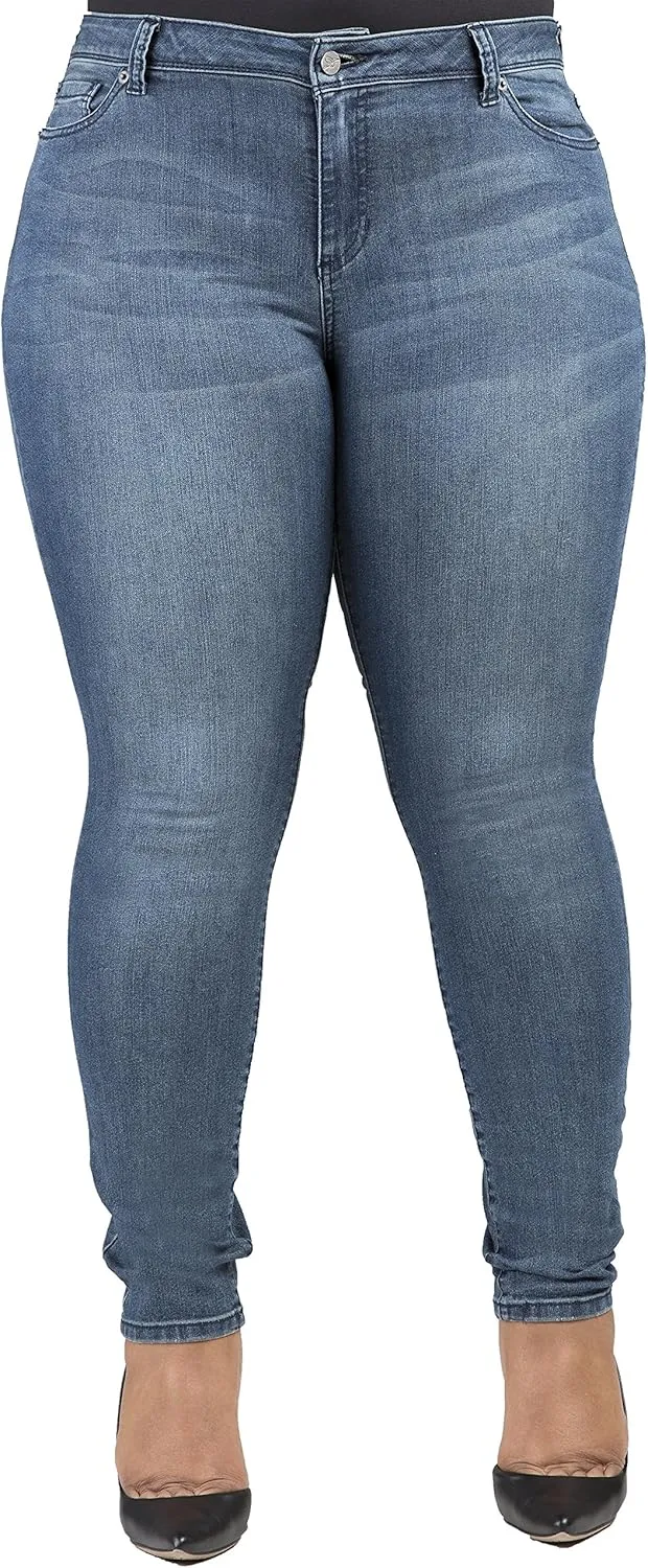 Poetic Justice Women's Plus Size Curvy Fit Mid Rise Basic 5 Pocket Style Skinny Jeans