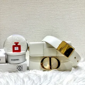 Preloved Christian Dior Montaigne Box White Leather Crossbody Bag