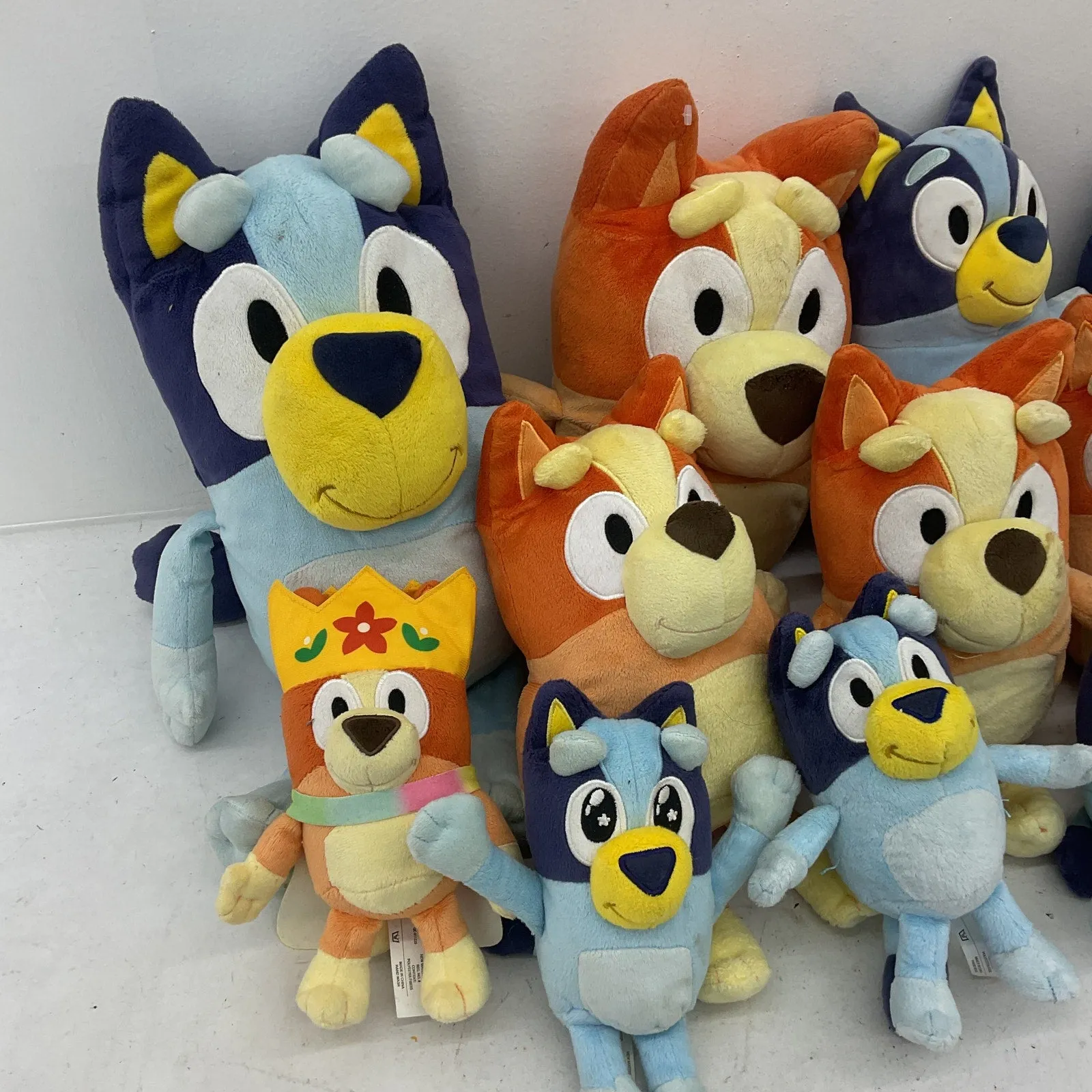 Preowned 10 lbs LOT Bluey Character Plush Stuffed Animals Family Cartoon