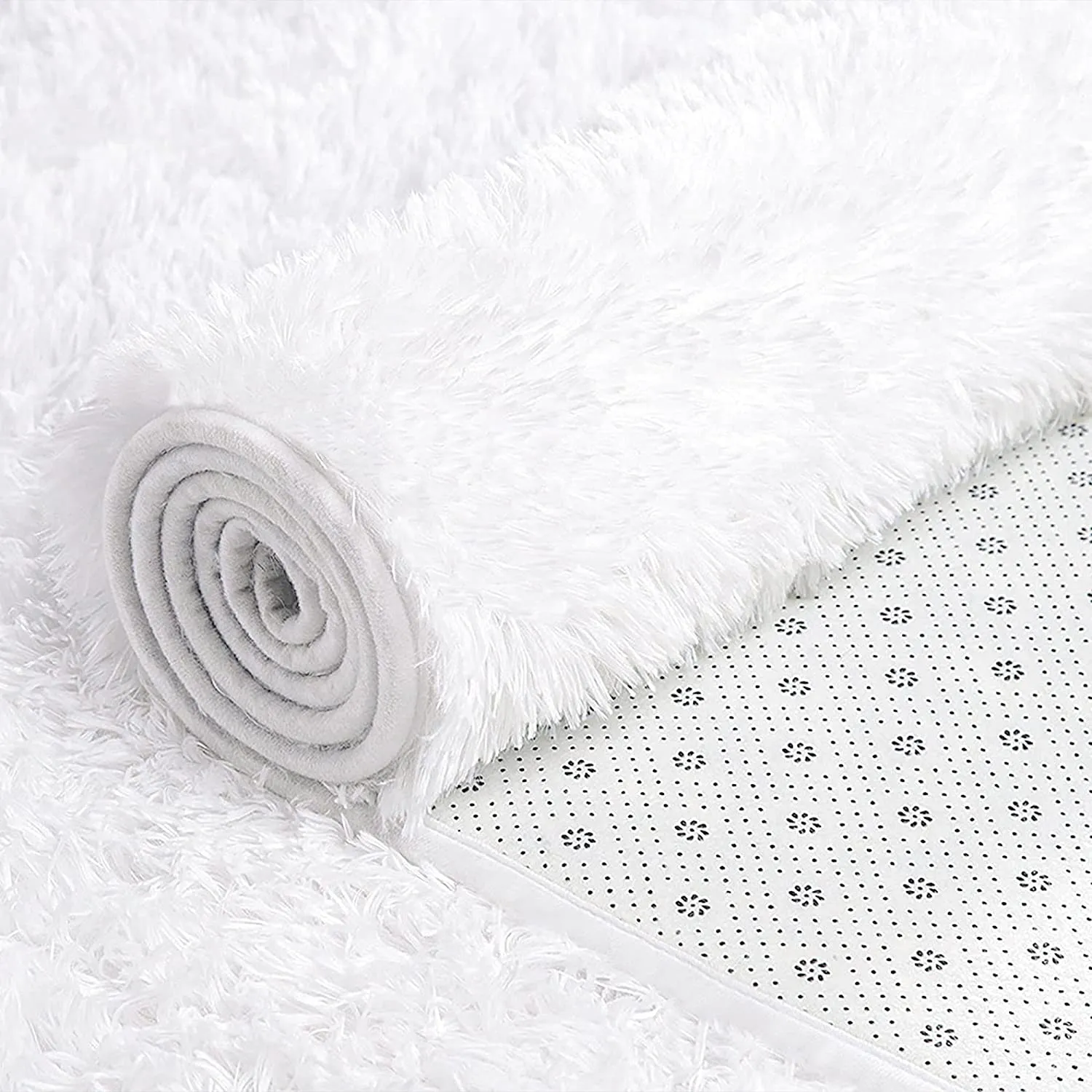 Rynx | GKLUCKIN Shag Ultra Soft Area Rug, Fluffy 4'x6' Purple Rugs Plush Non-Skid Indoor Fuzzy Faux Fur Rugs Furry Accent Rugs for Living Room Bedroom Kids Room Playroom Decor