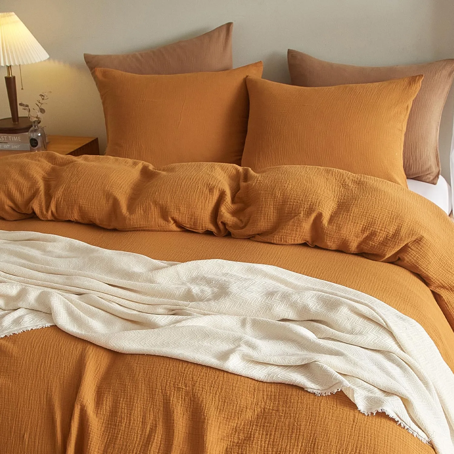 SE SOFTEXLY Muslin Pillowcases Standard Size 100% Cotton, 2 Pack Linen Like Pillow Shams with Envelope Closure, Ultral Soft and Breathable Pillow Case Covers, Pumpkin, 20" X 26", No Filling