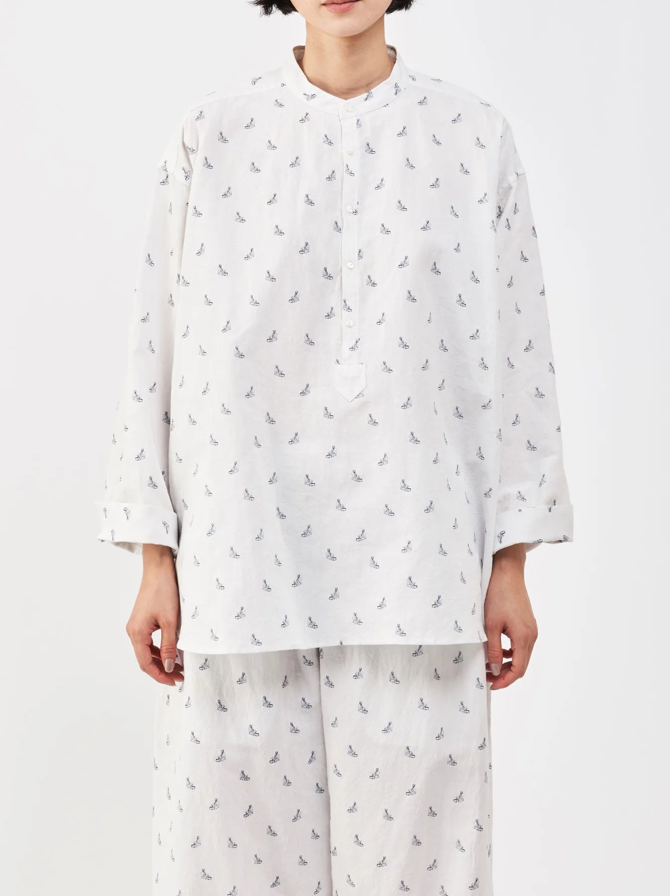 Short night shirt