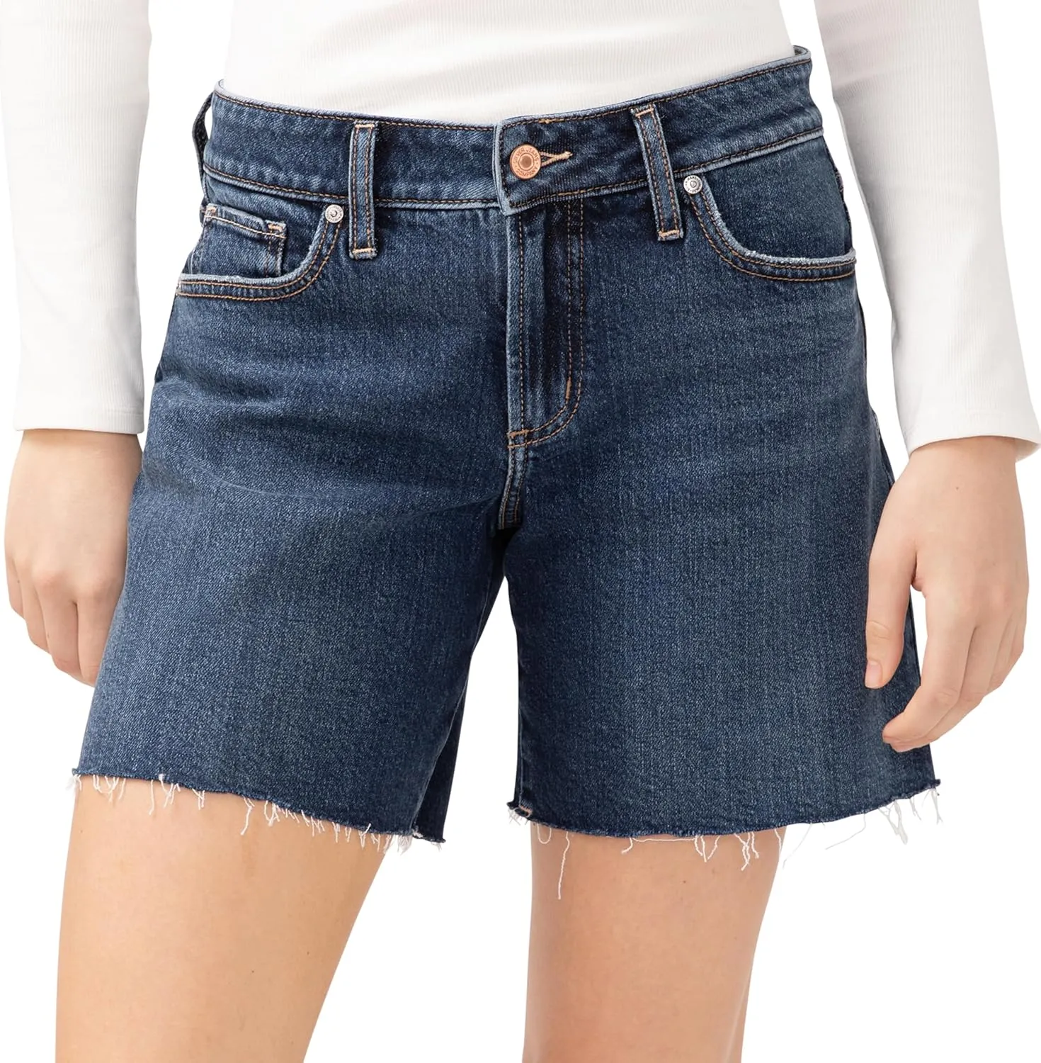 Silver Jeans Co. Women's Suki Mid Rise Curvy Fit Long Shorts