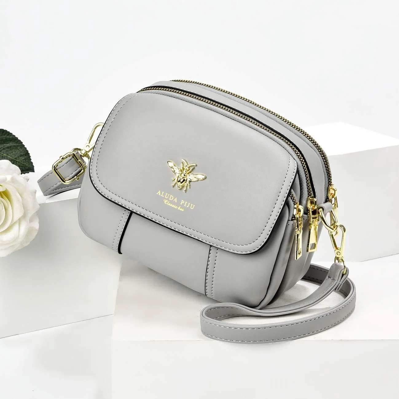 Small Crossbody Bags Shoulder Bag for Women Stylish Ladies Messenger Bags Purse and Handbags Wallet