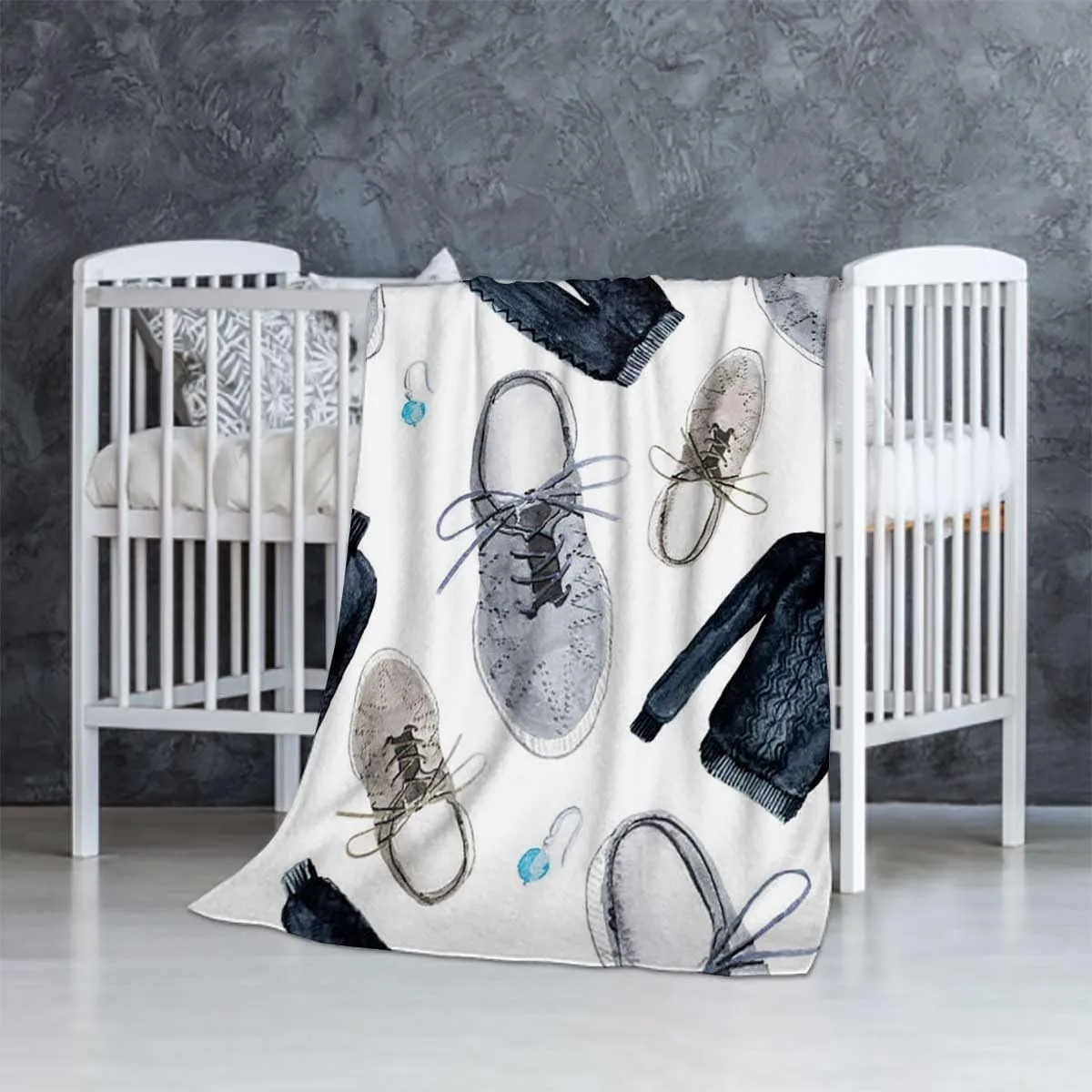 Sport Shoes Sneakers Throw Blanket for Couch Cozy Soft Blankets & Throws Lightweight Fleece Fall Fuzzy Blanket Couch Chairs Sofa Bedroom Living Room 50x60 Inches