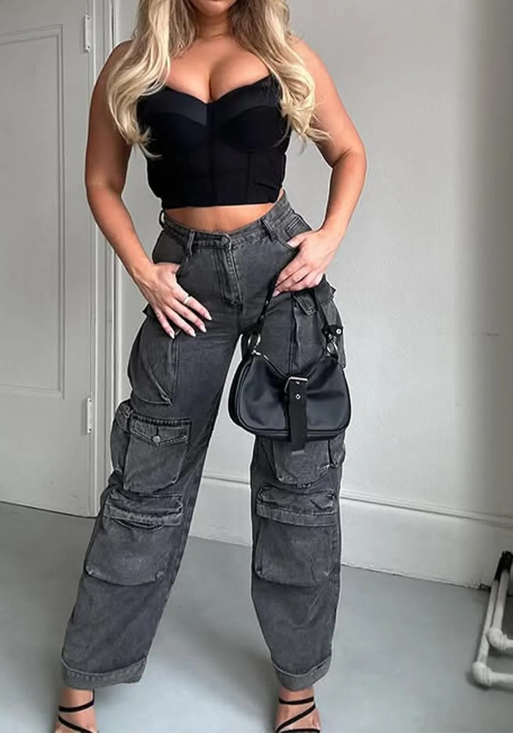 Tbahhir Distressed Ripped Cargo Jeans for Women High Waisted Baggy Wide Leg Boyfriend Y2K Streetwear Denim Pants Trendy