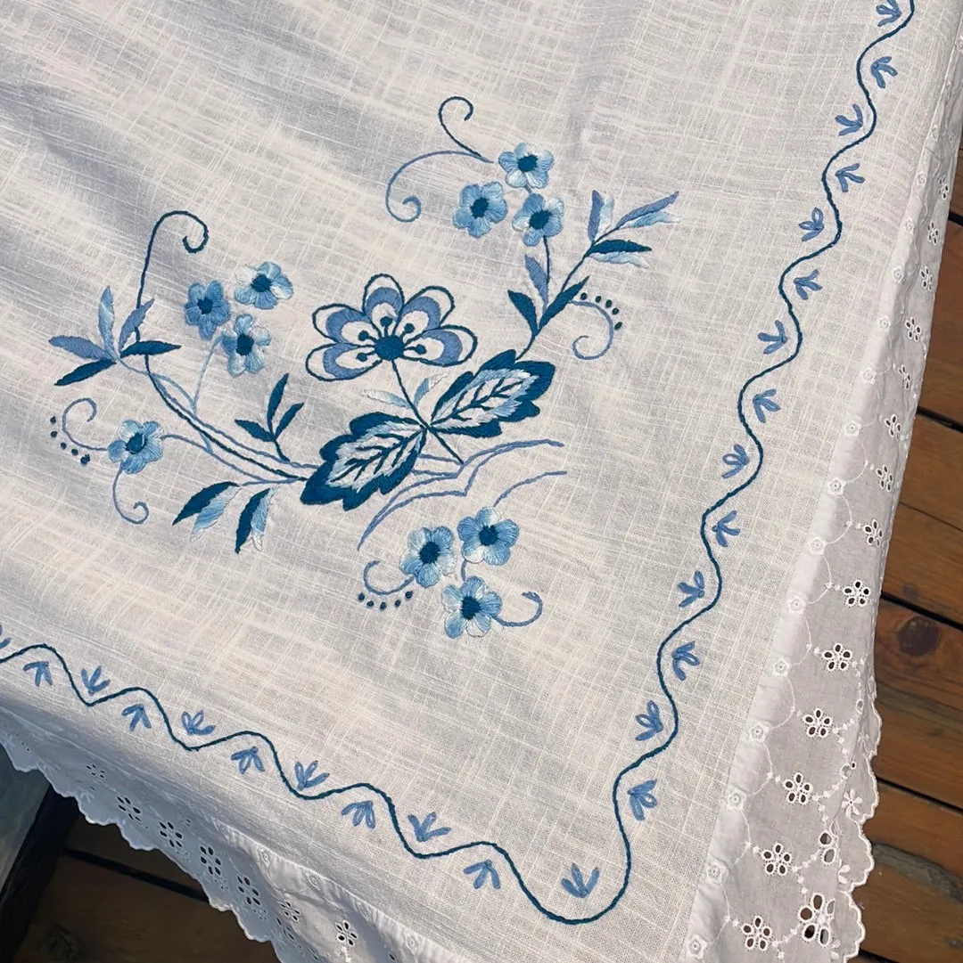 Vintage Embroidered Linen Tablecloth
