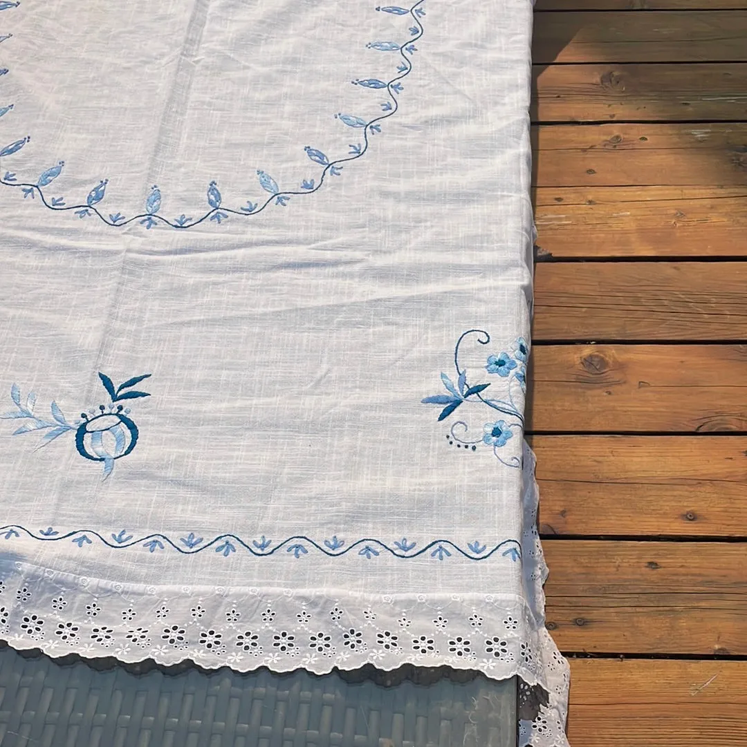 Vintage Embroidered Linen Tablecloth