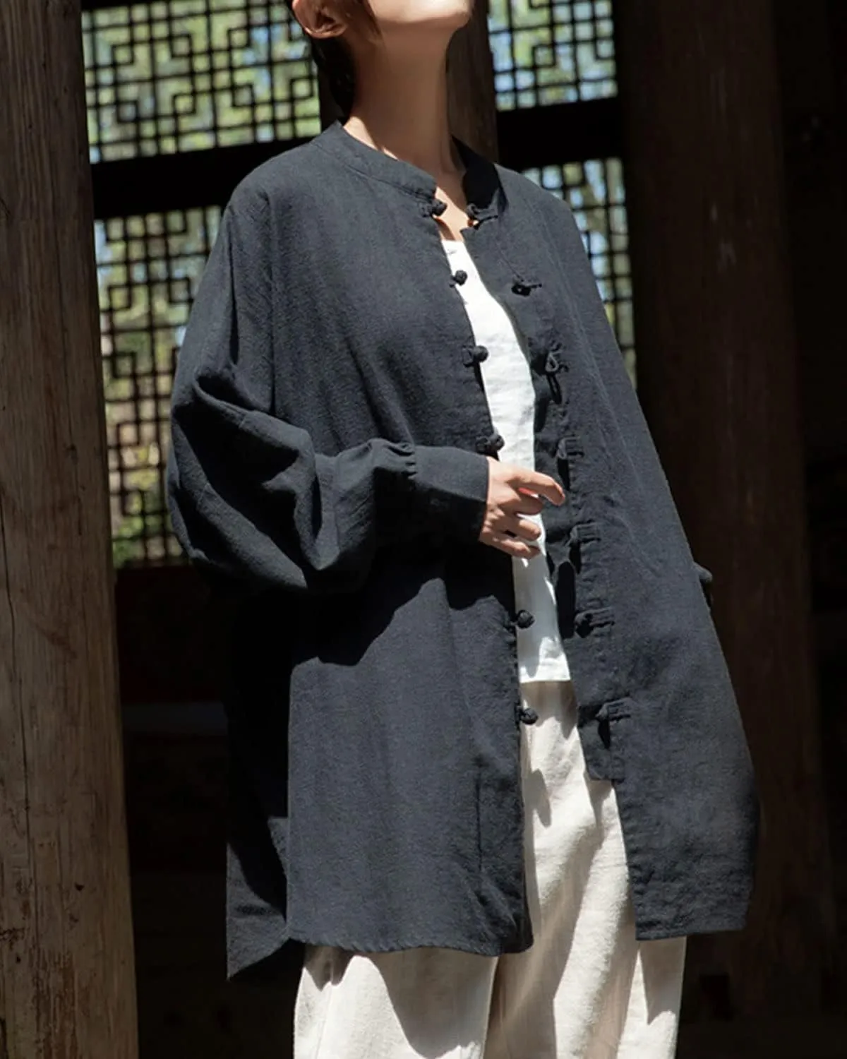 Women's Linen Oversized Blouses Vintage Long Sleeve Jackets Loose fit Chinese Frog Shirts