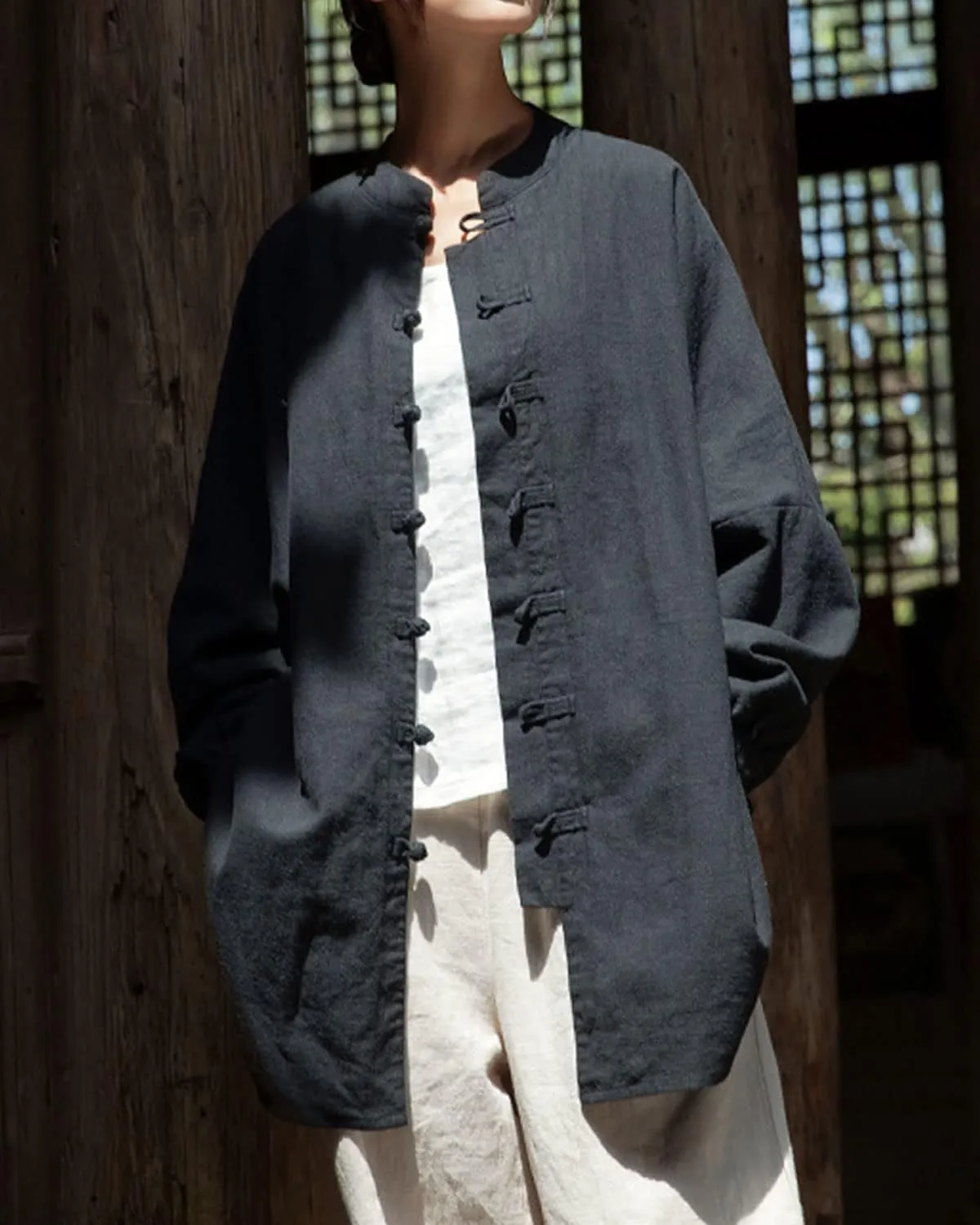 Women's Linen Oversized Blouses Vintage Long Sleeve Jackets Loose fit Chinese Frog Shirts