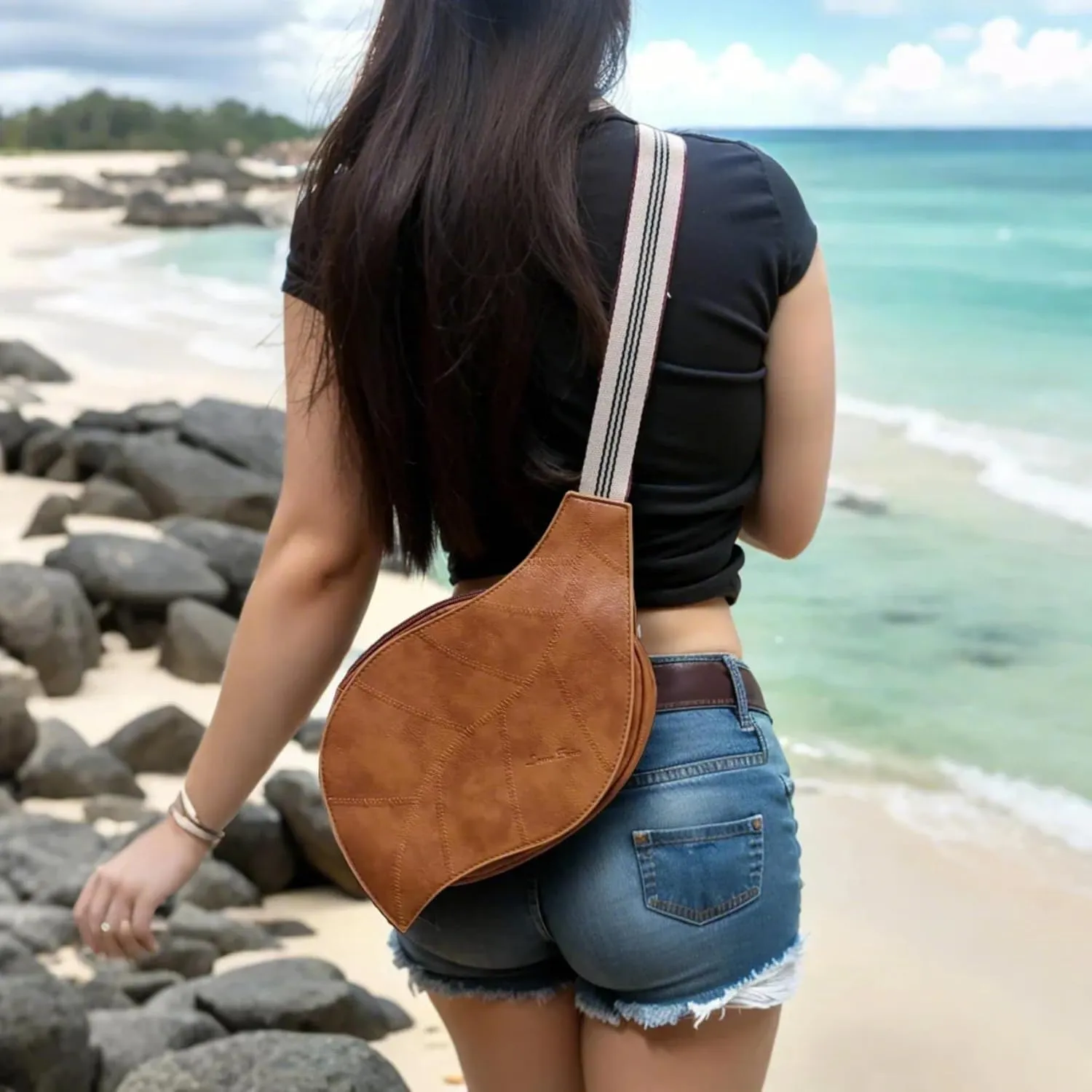 Women's Small Cute leaf Shaped Vegan Leather Crossbody Purse Bag with Strap & Zipper